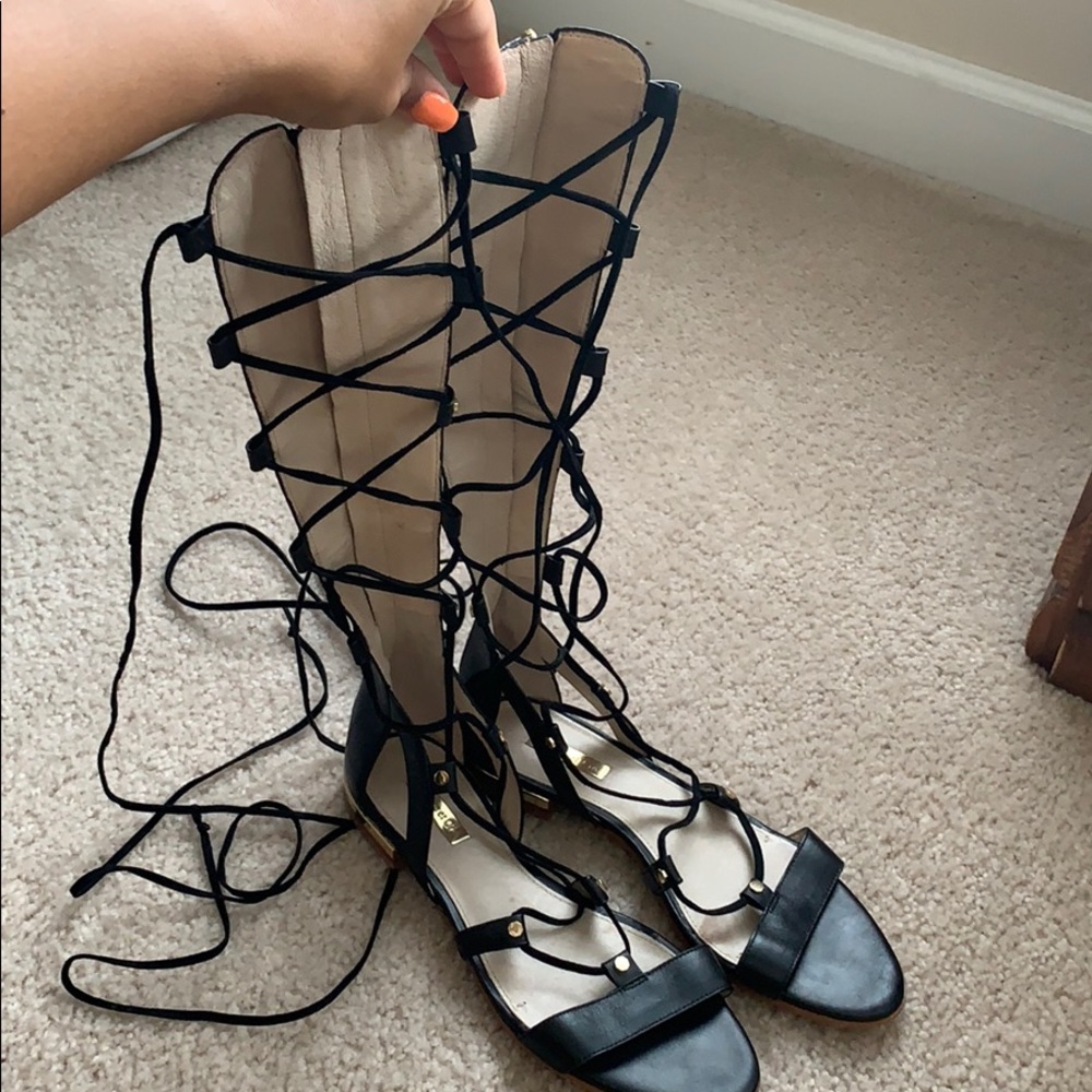 Louise et Cie Kaelyn Knee High Gladiator Sandals.